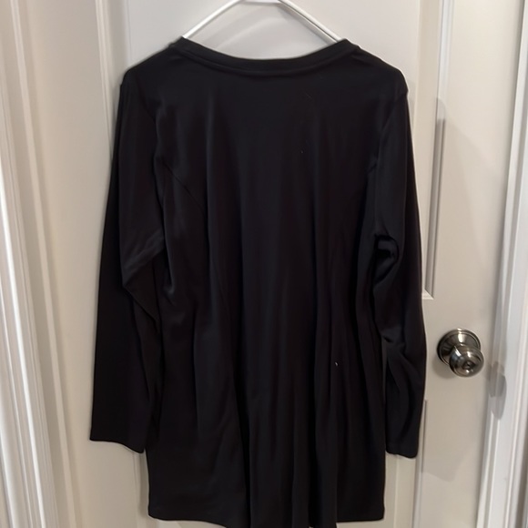 Linea leisure lux, black, embellished tunic by Louis Dell olio - Picture 4 of 5